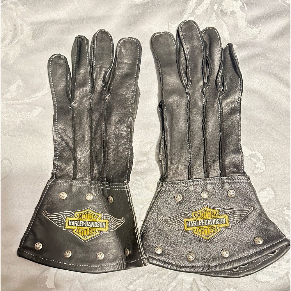 Harley Davidson riding gloves